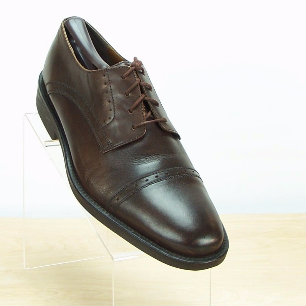 BASS & CO Mens Brown Leather Dress Shoe.
